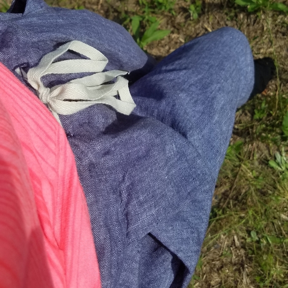 Capris - Picture 2 of 2